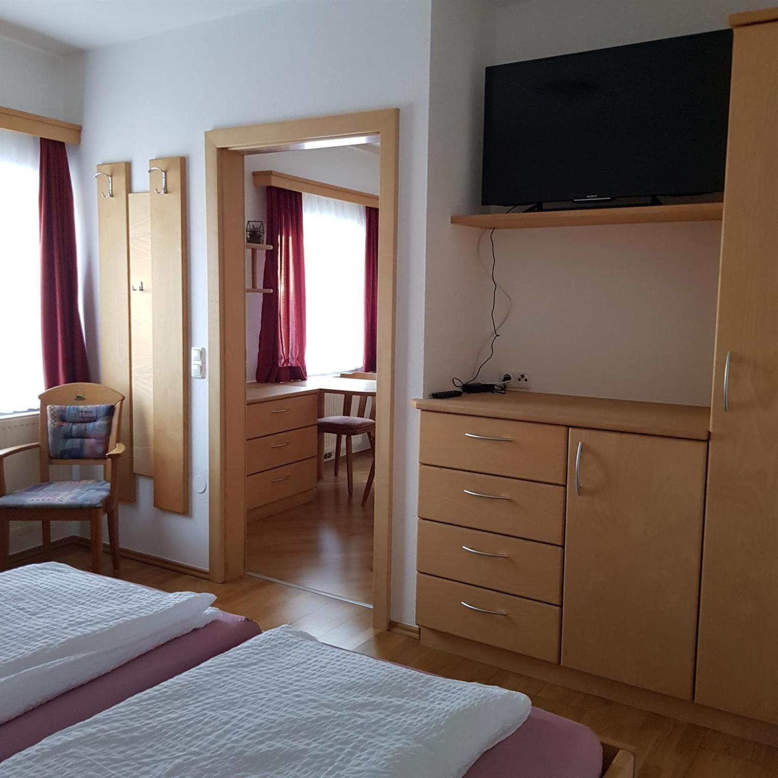 Gasthof Schauer Waldhausen im Strudengau Habitación foto